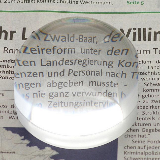 Tischlupe massiv Kunstoff 75 mm (3-fach)